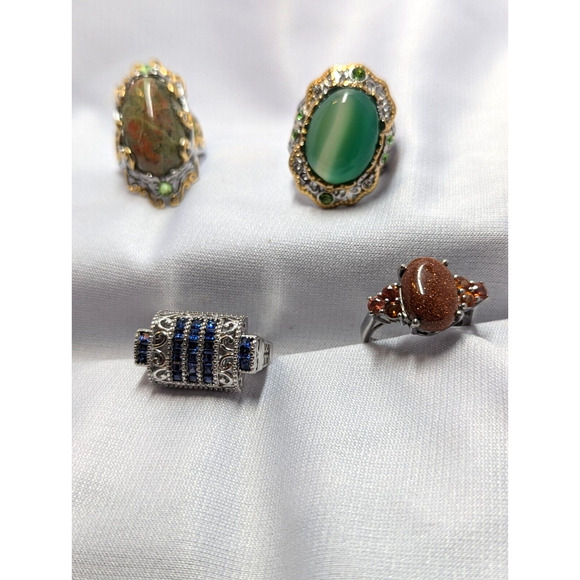 Statement Rings Sz 8 Lot of 4 Stone Crystal Cocktail Rings Silver Tone Band - Picture 1 of 4